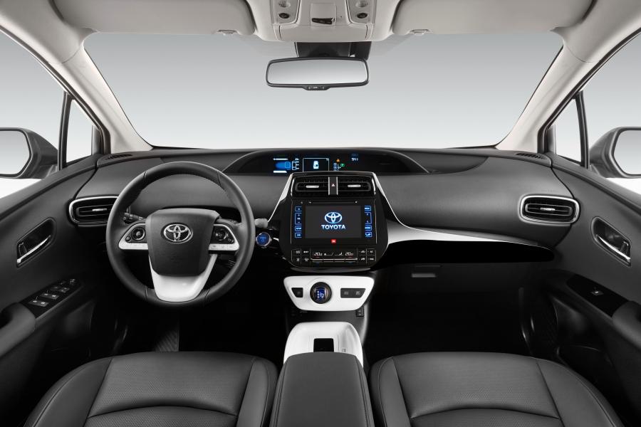  Toyota Prius 2016 года  (WW) (фото 20 из 30)